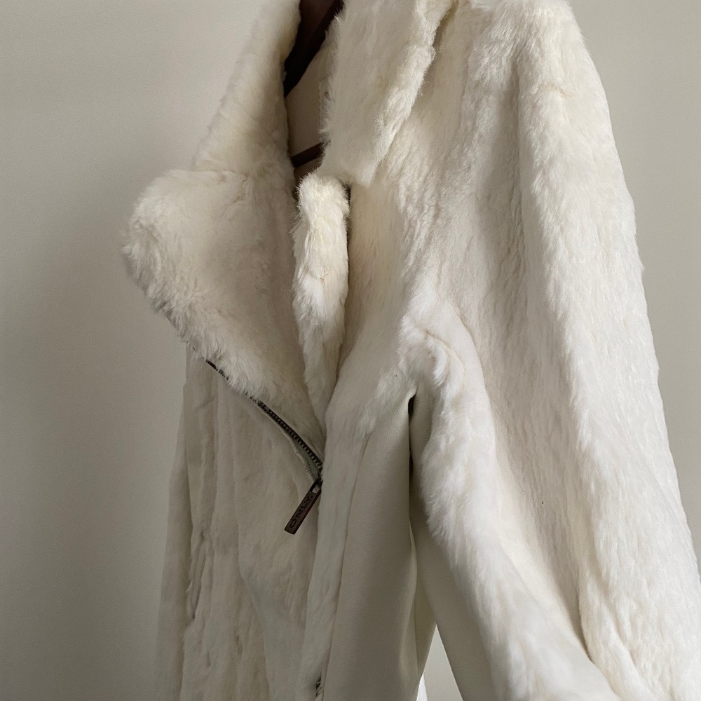 Only Real Rabbit Teddy Jacket - Picture 4 of 11
